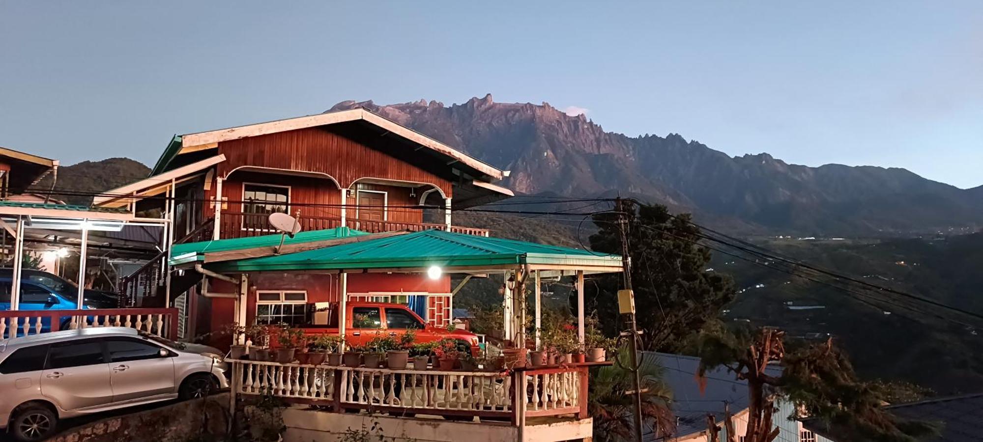 Villa Almeera *